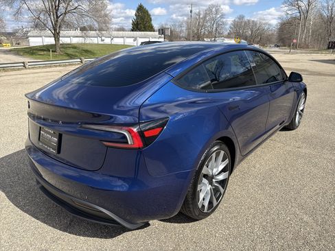 Used 2024 Tesla Model 3 Standard Range image 7