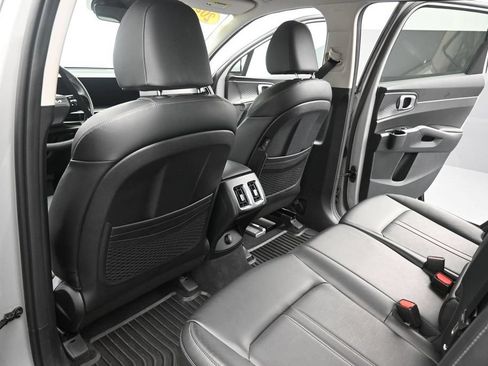 Certified 2026 Kia Sorento S AWD/4WD image 17