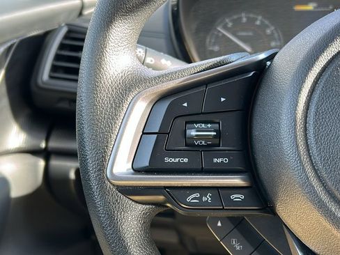 Certified 2023 Subaru Crosstrek 2.0i image 12