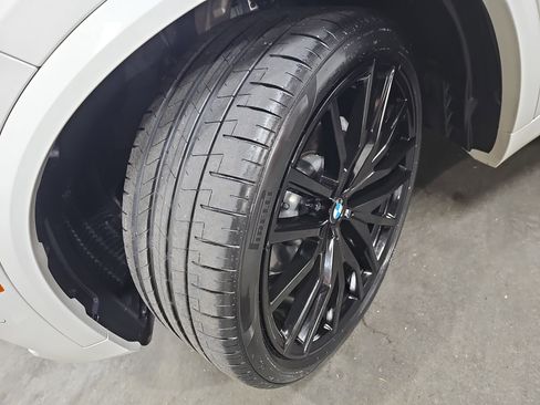 Used 2021 BMW X5 xDrive40i w/ M Sport Package image 35