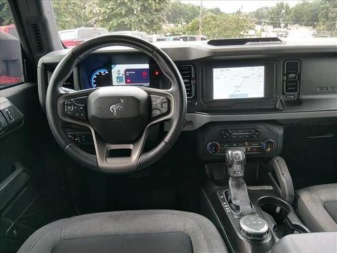 Used 2022 Ford Bronco Big Bend AWD/4WD image 11