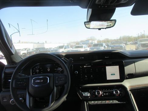 New 2026 GMC Sierra 2500 AT4 w/ AT4 Premium Plus Package image 17