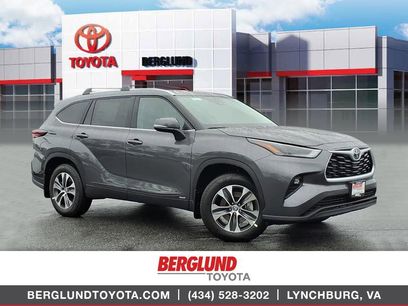 New 2025 Toyota Highlander XLE