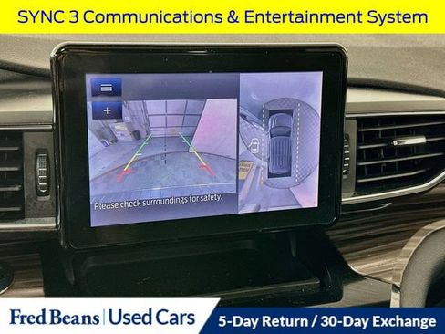 Certified 2021 Ford Explorer Limited w/ Equipment Group 301A AWD/4WD image 18