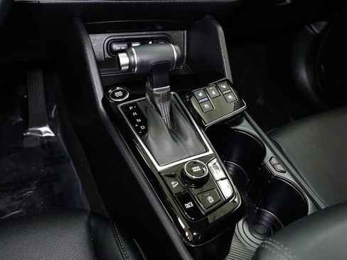 Certified 2025 Kia Sportage SX image 23