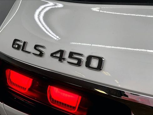 New 2026 Mercedes-Benz GLS 450 4MATIC image 7