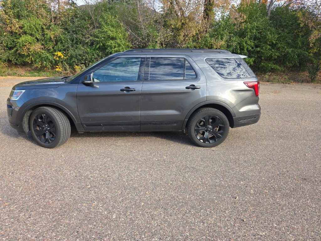 Used 2019 Ford Explorer Sport w/ Equipment Group 401A AWD/4WD image 6