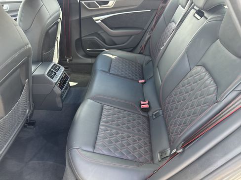 Used 2024 Audi S7 Prestige AWD/4WD image 6