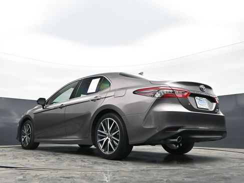 Used 2024 Toyota Camry XLE FWD image 42