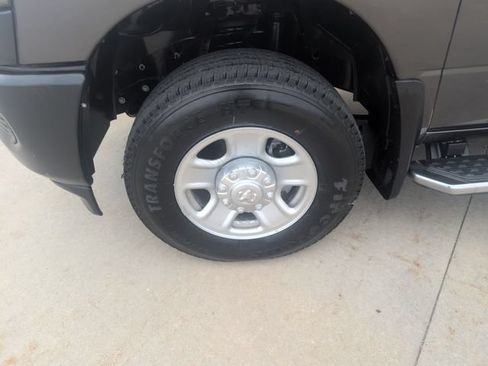 Used 2024 RAM 3500 Tradesman AWD/4WD image 25