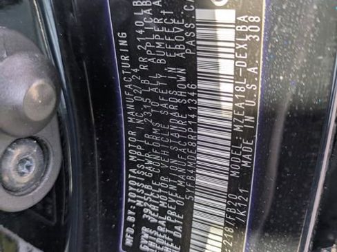 Used 2024 Toyota Corolla LE image 35