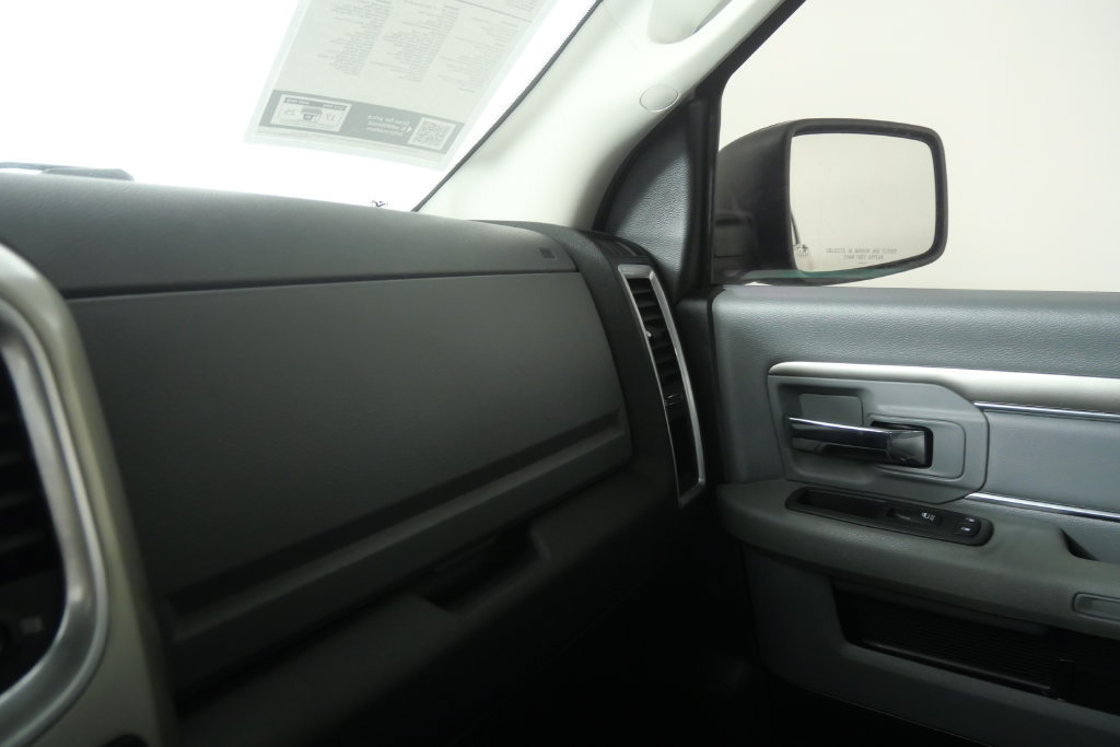 Used 2019 RAM 1500 Warlock RWD image 28