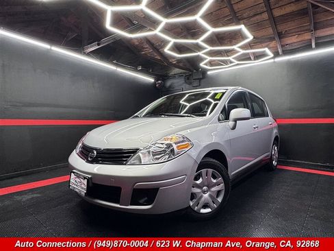 Used 2012 Nissan Versa 1.8 S FWD image 2