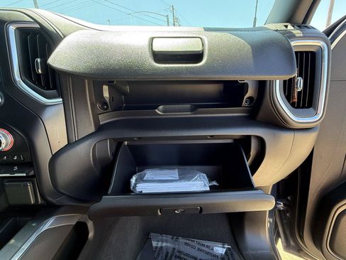 Used 2020 GMC Sierra 2500 AT4 w/ AT4 Premium Package AWD/4WD image 67