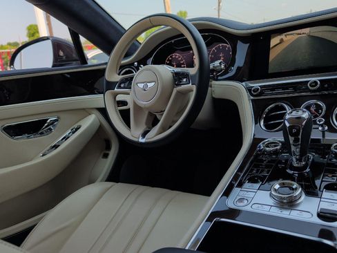 Used 2020 Bentley Continental GT AWD/4WD image 7