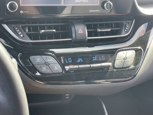 Used 2021 Toyota C-HR Nightshade image 7