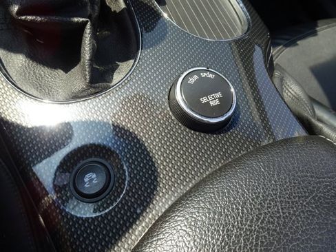 Used 2011 Chevrolet Corvette Grand Sport w/ Preferred Equipment Group image 20