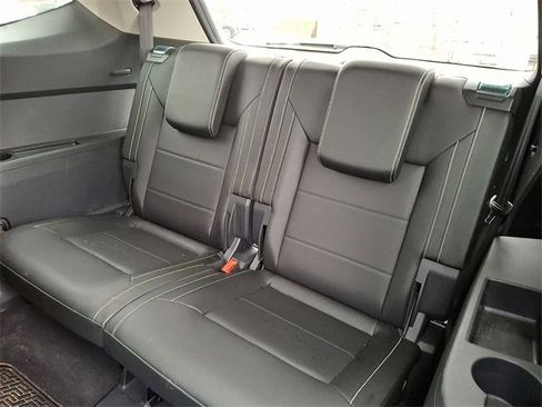 Used 2023 Volkswagen Atlas SEL image 11
