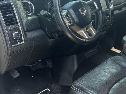 Used 2018 RAM 2500 Laramie AWD/4WD image 2