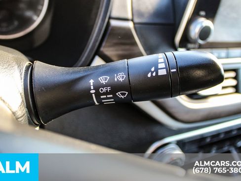 Used 2024 Nissan Altima 2.5 SV image 28