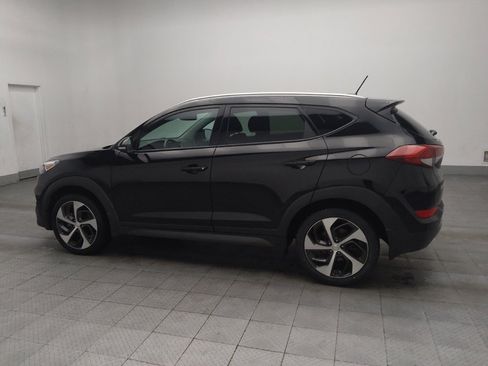 Used 2016 Hyundai Tucson Sport image 3