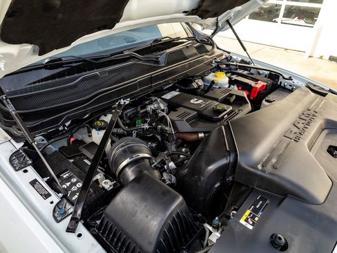 Used 2024 RAM 3500 Laramie w/ Night Edition image 41