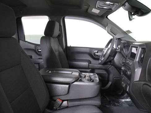 Used 2023 Chevrolet Silverado 1500 Custom image 26