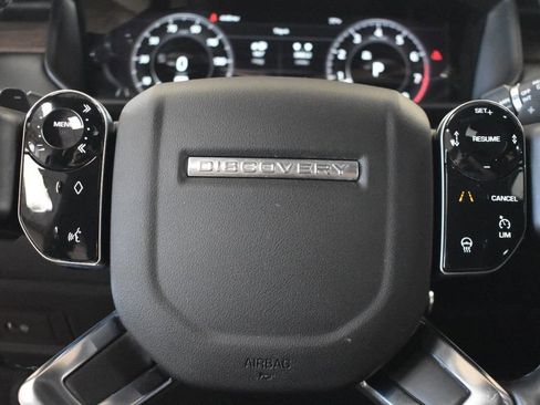 Used 2020 Land Rover Discovery HSE Luxury image 22
