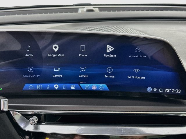 Used 2024 Cadillac Lyriq Tech AWD/4WD image 12