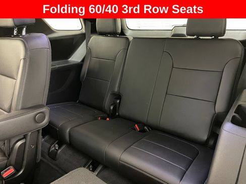 Certified 2023 Chevrolet Traverse LT w/ LPO, Floor Liner Package AWD/4WD image 12