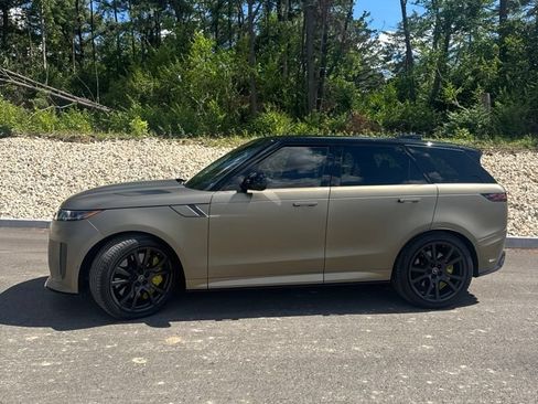 Used 2024 Land Rover Range Rover Sport SV Edition One Carbon Bronze AWD/4WD image 2