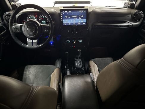 Used 2014 Jeep Wrangler Unlimited Sport w/ Quick Order Package 24S AWD/4WD image 10