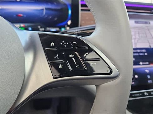Certified 2023 Mercedes-Benz EQE 500 4MATIC SUV image 19