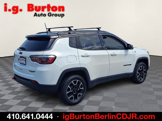 Used 2019 Jeep Compass Trailhawk AWD/4WD image 6