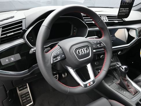 New 2025 Audi Q3 2.0T Premium Plus image 12