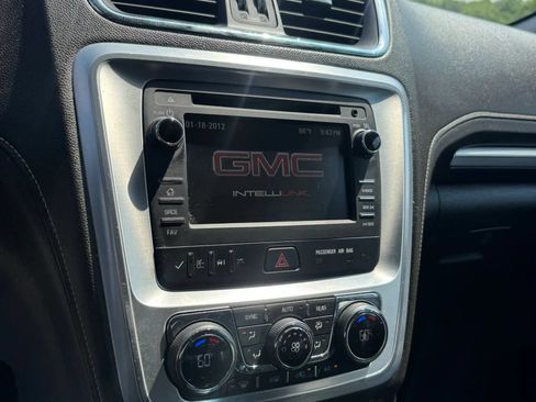 Used 2014 GMC Acadia SLT FWD image 13