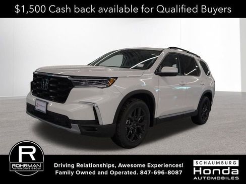 New 2025 Honda Pilot Touring image 1