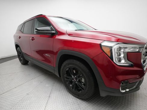 Used 2024 GMC Terrain AT4 AWD/4WD image 37