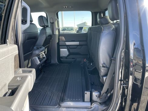 Used 2024 Ford F250 Lariat w/ Tremor Off-Road Package image 58