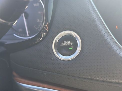 Certified 2023 Cadillac XT5 Premium Luxury image 16