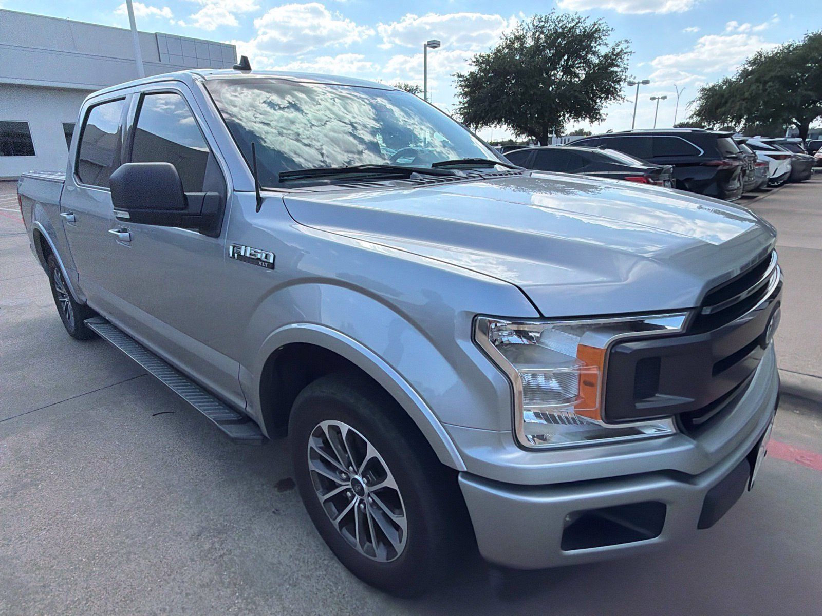 Used 2020 Ford F150 XLT w/ Equipment Group 302A Luxury RWD image 3