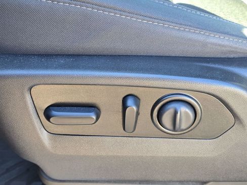 Used 2019 Chevrolet Silverado 1500 RST w/ All-Star Edition image 41