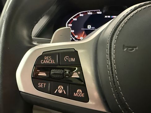 Used 2023 BMW X5 M50i w/ Executive Package AWD/4WD image 17