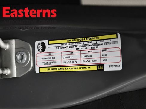 Used 2023 Chrysler Pacifica Touring-L FWD image 35