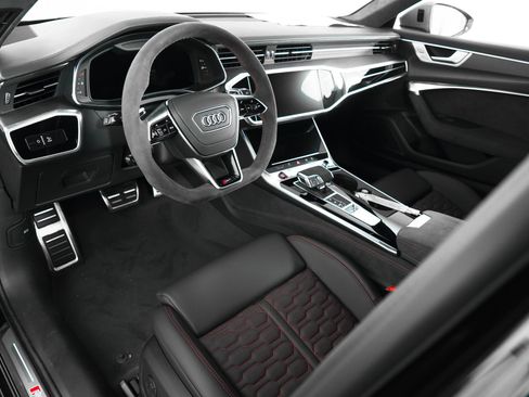 New 2026 Audi RS 6 performance image 19