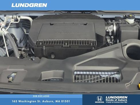 New 2026 Honda Pilot Sport image 17