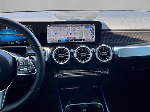 Certified 2023 Mercedes-Benz EQB 300 4MATIC image 8