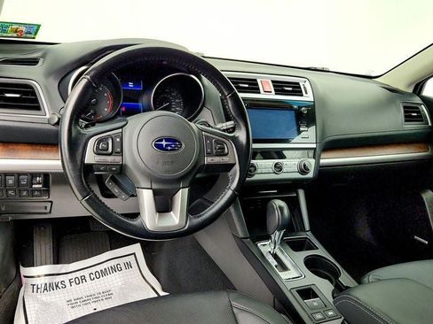 Used 2016 Subaru Outback 2.5i Limited AWD/4WD image 12