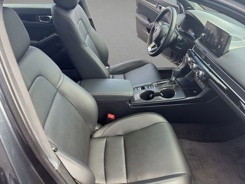 Used 2025 Honda Civic Sport Touring image 17