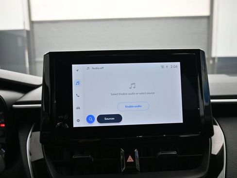 Used 2025 Toyota Corolla LE image 16